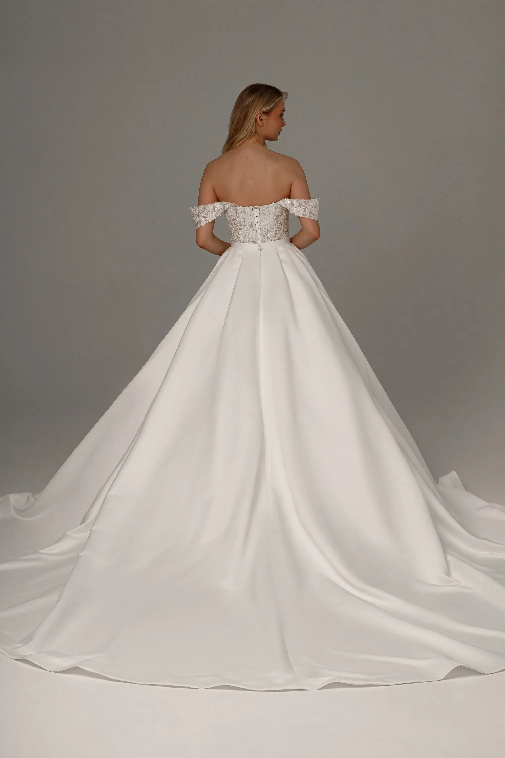 2 in 1 Wedding Dress Mitsis With Detachable Protea Skirt