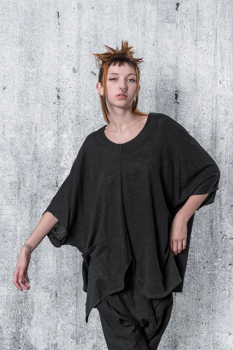 eigensinnig wien | Zizek | Schwarzes Oversize T-Shirt für Damen aus Leinen