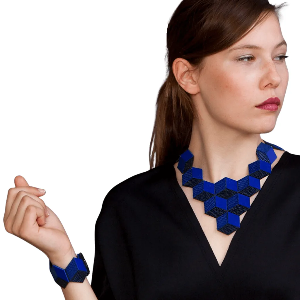 Jeanne Darc blue 3D leather necklace