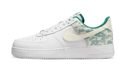 NIKE AIR FORCE 1 '07 LV8