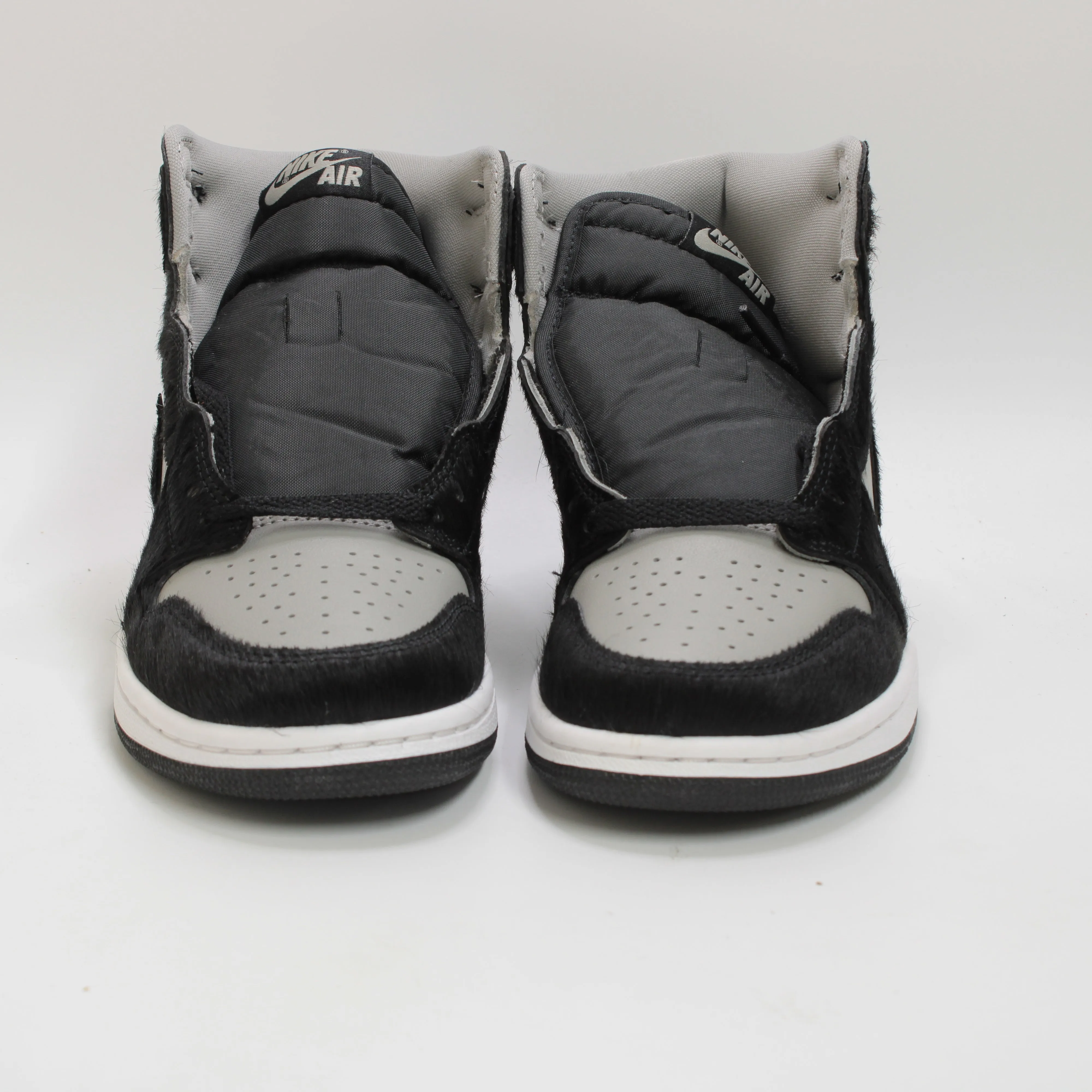 Nike Air Jordan 1 Retro Hi Medium Grey Black White Trainers